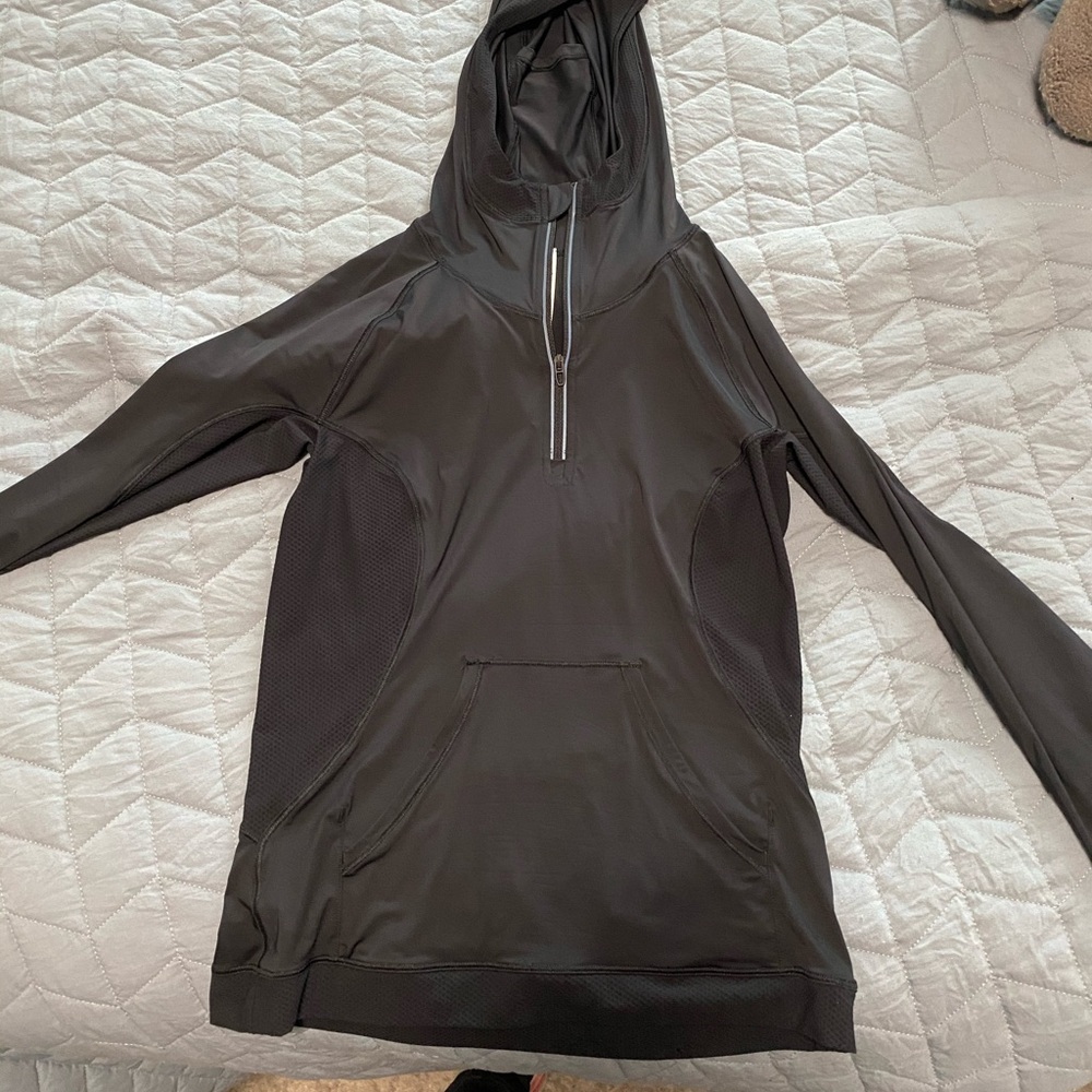 Lululemon pullover - Picture 2 of 4